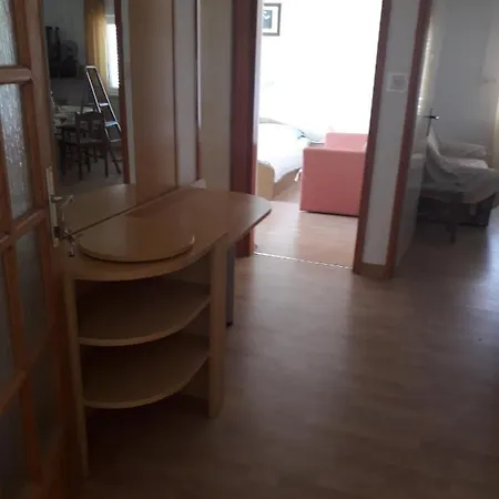Apartment Apartments With A Parking Space Kampor, Rab - 4984