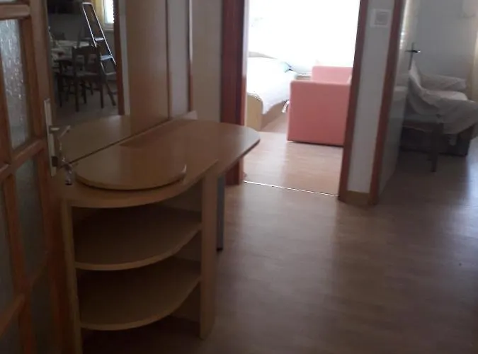 Apartment Apartments With Parking Space Kampor, Rab - 4984