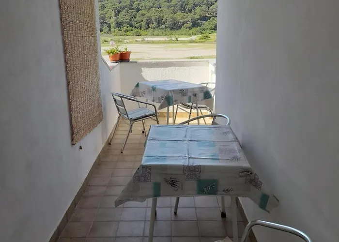 Apartments With Parking Space Kampor, Rab - 4984