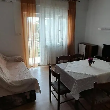 Apartament With Parking Space Kampor, Rab - 4984 *