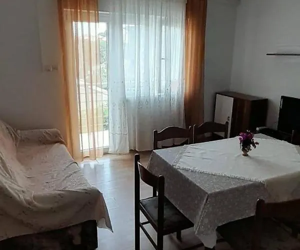 Lejlighed With Parking Space Kampor, Rab - 4984 *